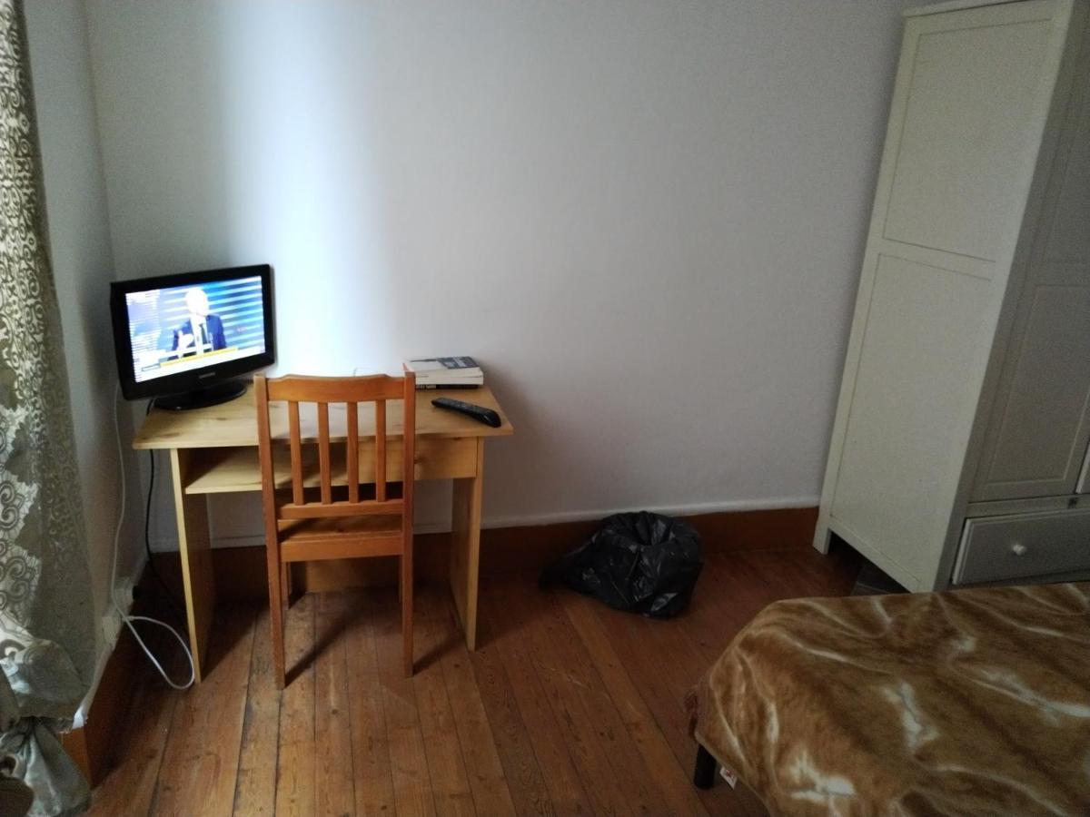 Loue Studio Propre !, Endroit Tres Calme, A 5 Minutes Gare Mantes La Jolie, Εξωτερικό φωτογραφία